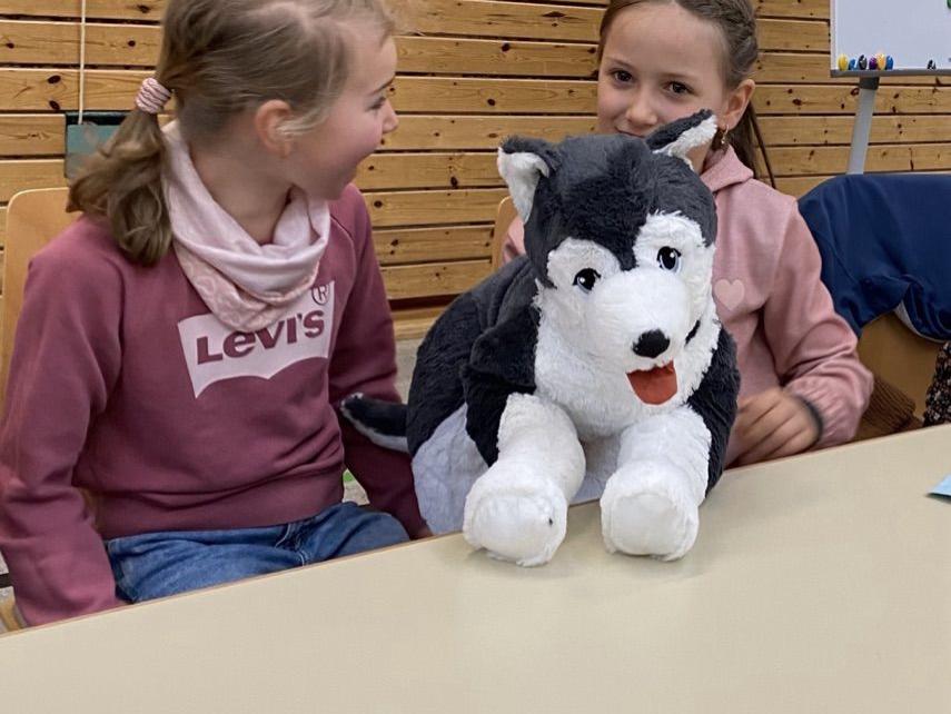 Schulversammlung in der Sonnenberghalle